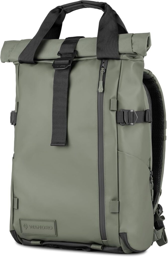 best camera backpack for travel. Wandrd prvke 21L.
